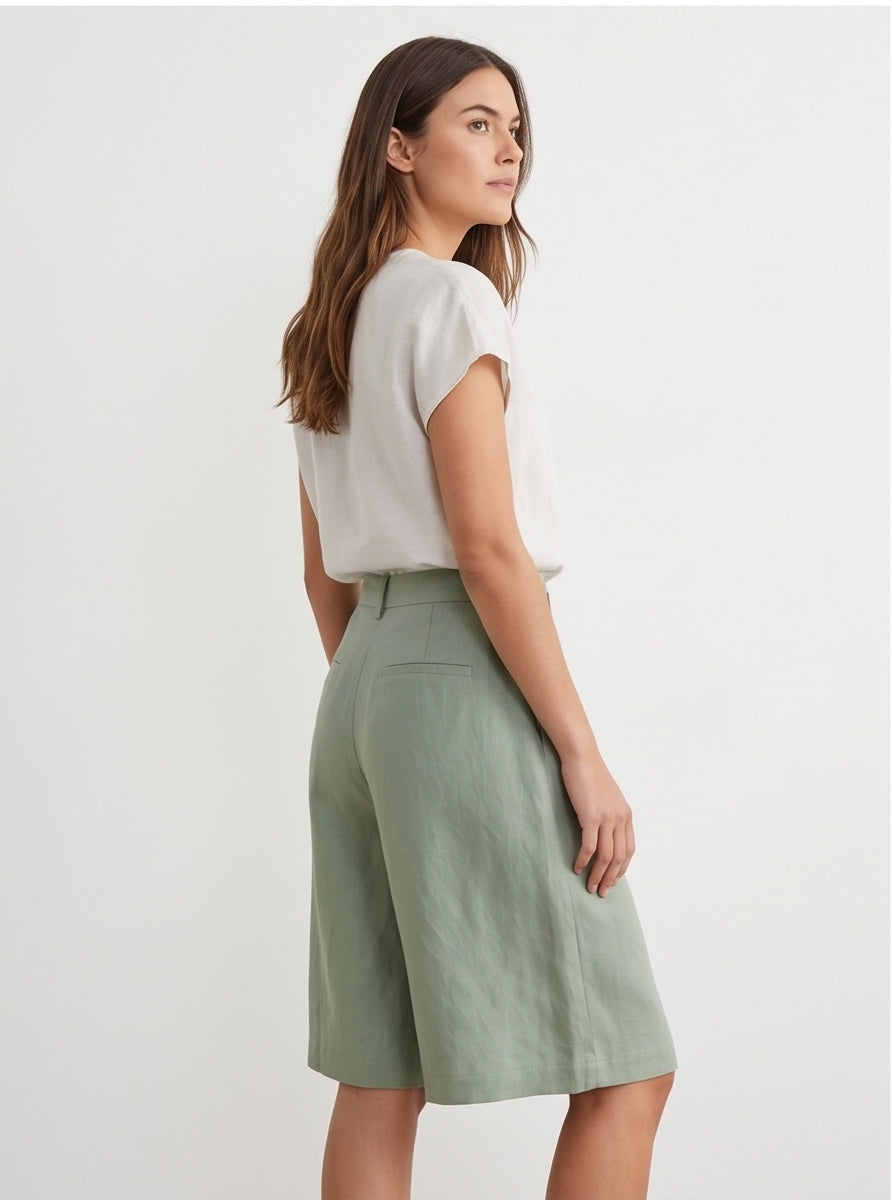 Wide-Leg Linen Shorts in Sage